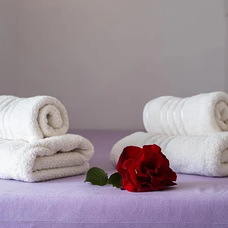 Vakantiehuis Belveder Motovun With Heated Pool *