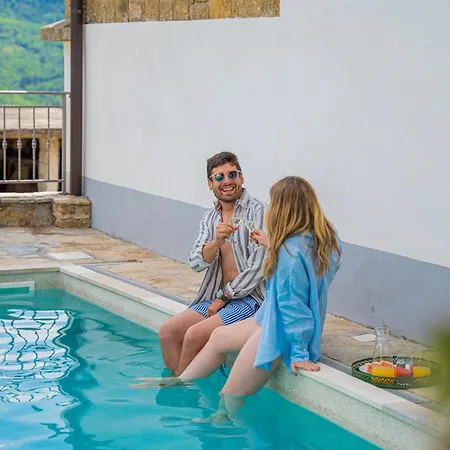 Belveder Motovun With Heated Pool * Livade