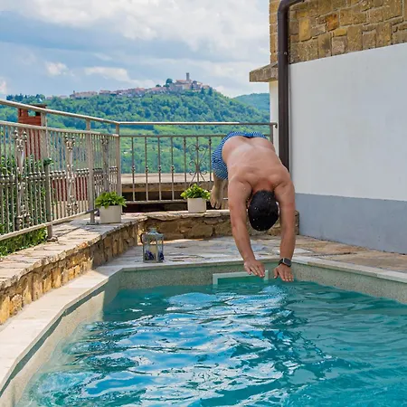 度假居 Belveder Motovun With Heated Pool