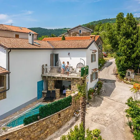 Belveder Motovun With Heated Pool 度假居