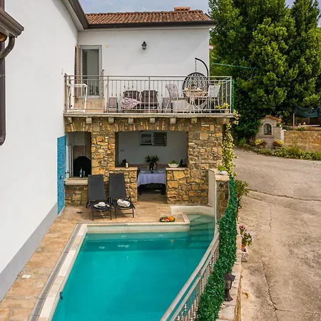 Belveder Motovun With Heated Pool Livade